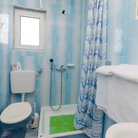 Apartments And Room Sime M Lopar Exterior photo