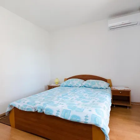 Apartments And Room Sime M Lopar Exterior photo