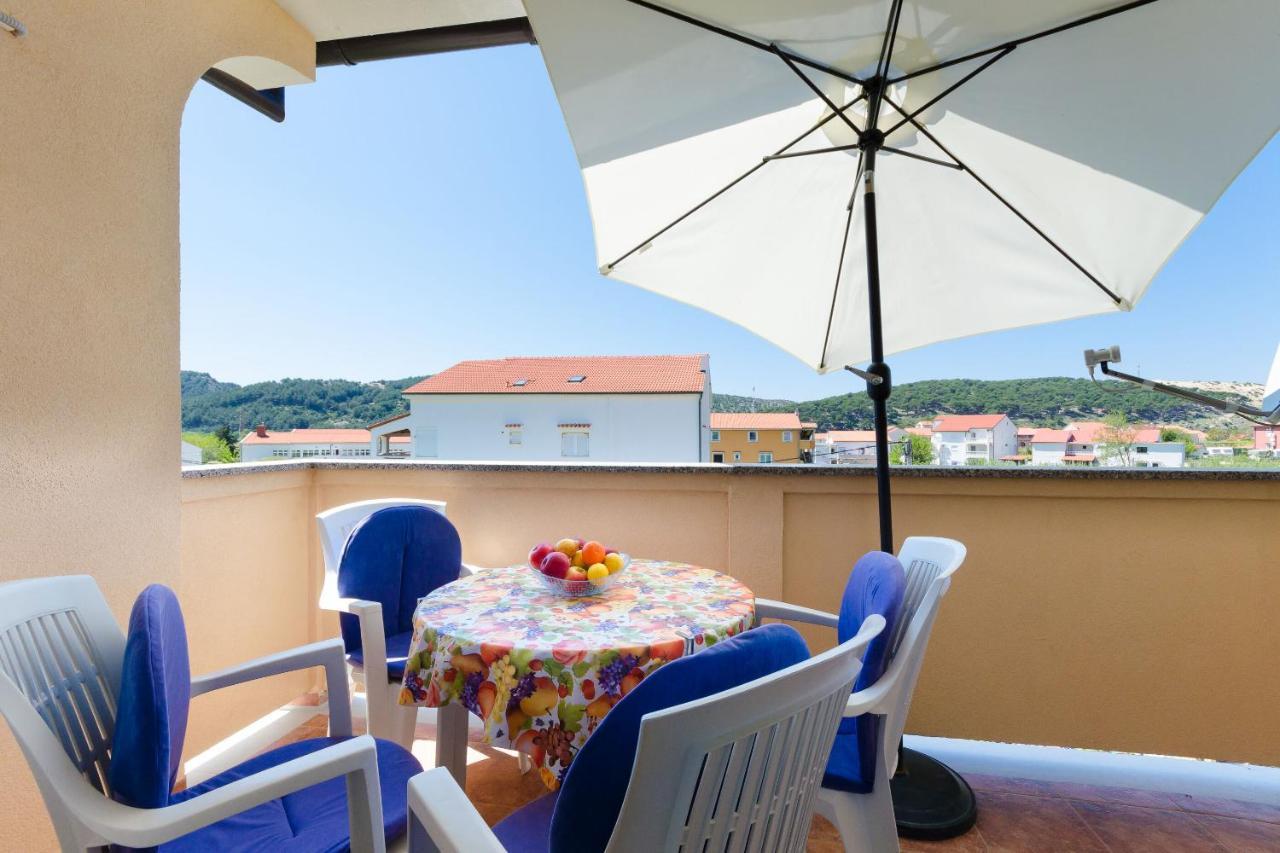 And Sime M Apartment